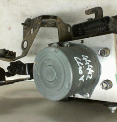 Bloc ABS (freins anti-blocage) RENAULT CLIO 5 Photo n°1