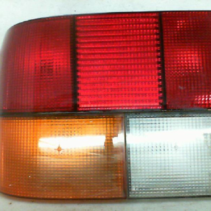 Feu arriere principal gauche (feux) RENAULT R19