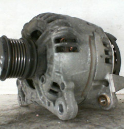 Alternateur AUDI A4 2 Photo n°1