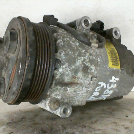 Compresseur clim FORD C-MAX 1 Photo n°1