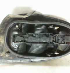 Feu arriere principal gauche (feux) RENAULT MEGANE 1 Photo n°5