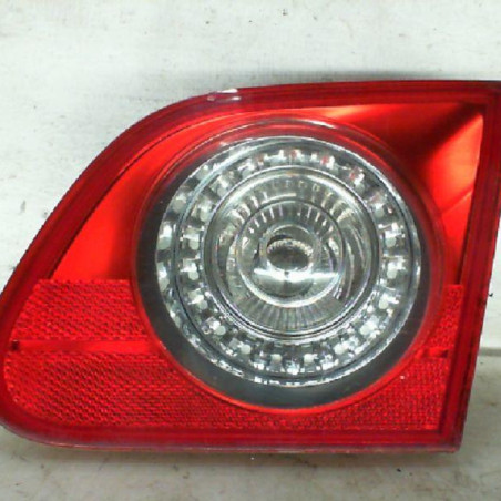 Feu arriere secondaire droit (feux) VOLKSWAGEN PASSAT 5 Photo n°1