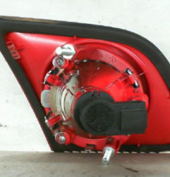 Feu arriere secondaire droit (feux) VOLKSWAGEN PASSAT 5 Photo n°6