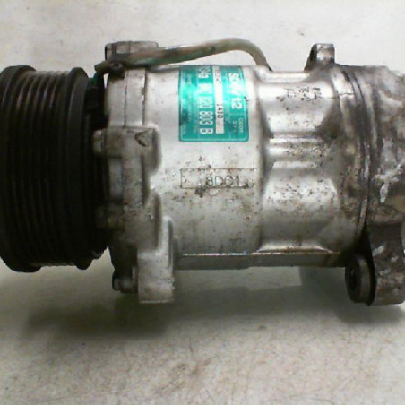 Compresseur clim VOLKSWAGEN POLO 3