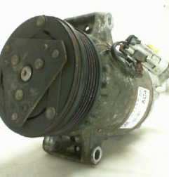 Compresseur clim OPEL ASTRA H Photo n°1