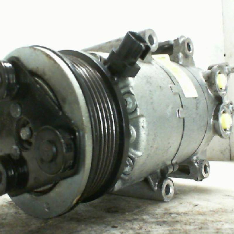 Compresseur clim FORD FIESTA 6