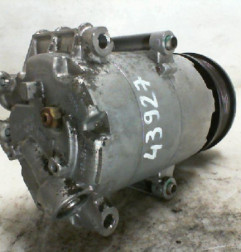 Compresseur clim FORD FIESTA 6