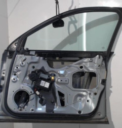 Porte avant droit AUDI A4 2 Photo n°6