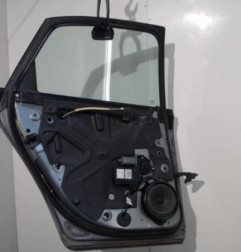 Porte arriere gauche AUDI A4 2 Photo n°6