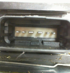 Leve vitre electrique avant gauche PEUGEOT 208 1 Photo n°6