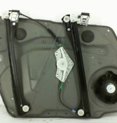 Leve vitre electrique avant droit MERCEDES CLASSE B 245 Photo n°1