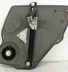 Leve vitre electrique arriere gauche MERCEDES CLASSE B 245 Photo n°1