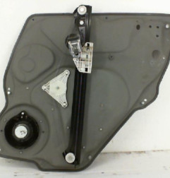 Leve vitre electrique arriere gauche MERCEDES CLASSE B 245 Photo n°4