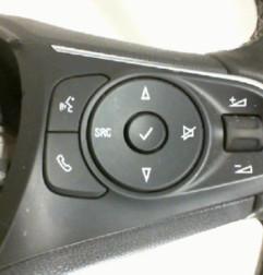 Volant OPEL CROSSLAND X Photo n°9