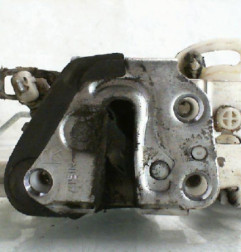 Serrure avant droit PEUGEOT 107