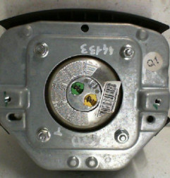 Air bag conducteur MERCEDES CLASSE B 245 Photo n°3