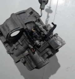 Boite de vitesses VOLKSWAGEN PASSAT 5 Photo n°4