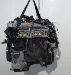 Moteur NISSAN PRIMERA 3 Photo n°1