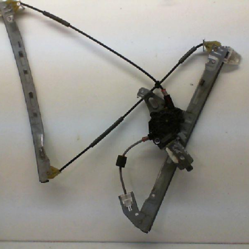 Leve vitre electrique avant gauche PEUGEOT 206