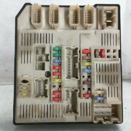 Boitier servitude moteur (BSM) RENAULT LAGUNA 3