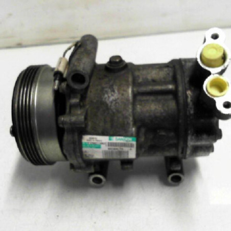 Compresseur clim RENAULT CLIO 2 CAMPUS Photo n°1