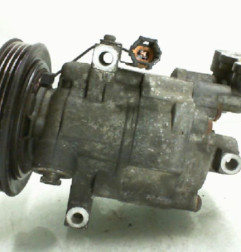 Compresseur clim NISSAN MICRA 3 Photo n°5