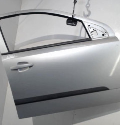 Porte avant droit OPEL ASTRA H Photo n°1