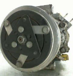 Compresseur clim CITROEN XSARA PICASSO Photo n°1