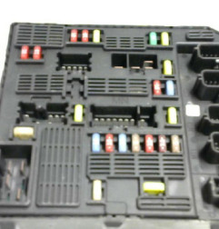 Boitier servitude moteur (BSM) RENAULT SCENIC 3 Photo n°3