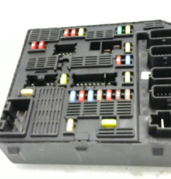 Boitier servitude moteur (BSM) RENAULT SCENIC 3 Photo n°4