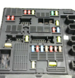 Boitier servitude moteur (BSM) RENAULT SCENIC 3 Photo n°6