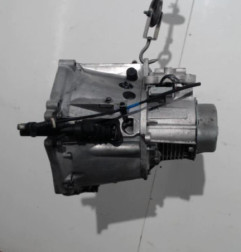 Boite de vitesses PEUGEOT 208 1 Photo n°4