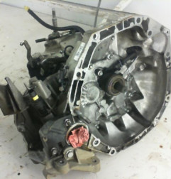 Boite de vitesses RENAULT CLIO 2 CAMPUS Photo n°1