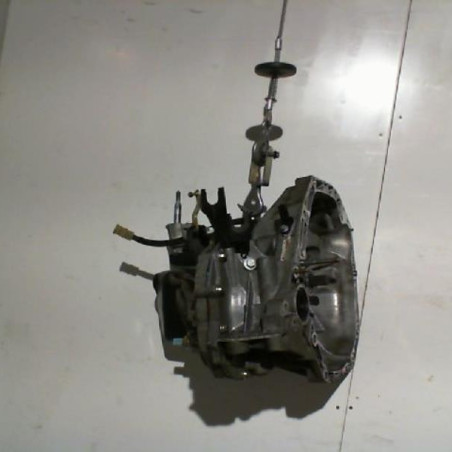 Boite de vitesses RENAULT CLIO 3 Photo n°1