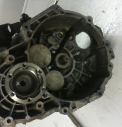 Boite de vitesses VOLKSWAGEN TOURAN 1 Photo n°1