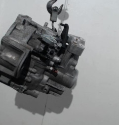 Boite de vitesses VOLKSWAGEN TOURAN 1 Photo n°1