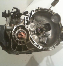 Boite de vitesses KIA CARENS 3 Photo n°1