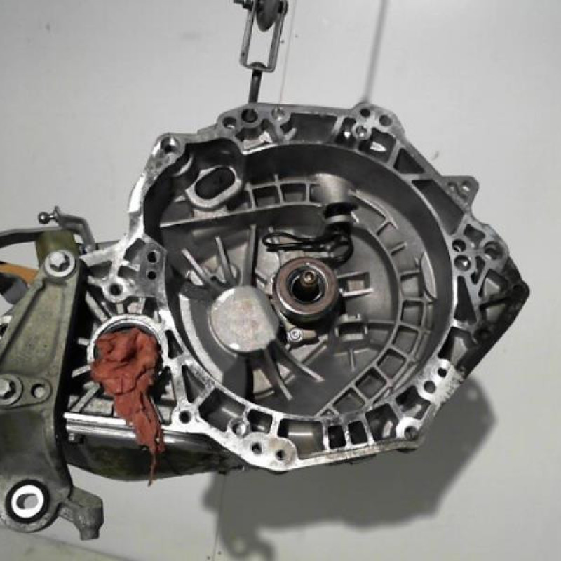Boite de vitesses OPEL CORSA D