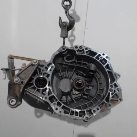 Boite de vitesses OPEL CORSA D