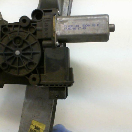 Leve vitre electrique avant gauche OPEL CORSA D