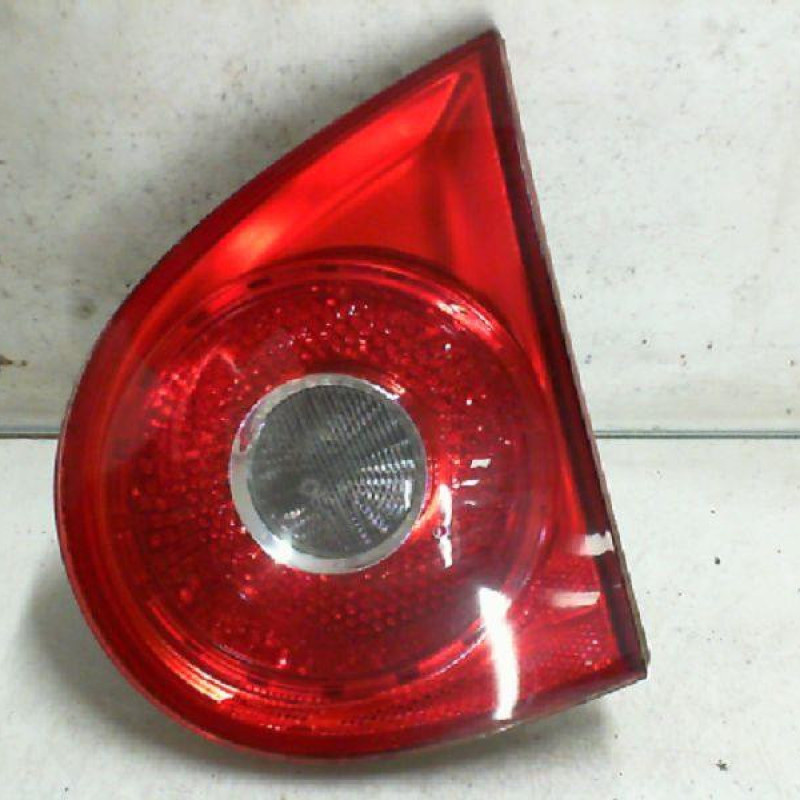 Feu arriere secondaire droit (feux) VOLKSWAGEN GOLF 5