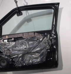 Porte avant droit SUZUKI SWIFT 3 Photo n°6