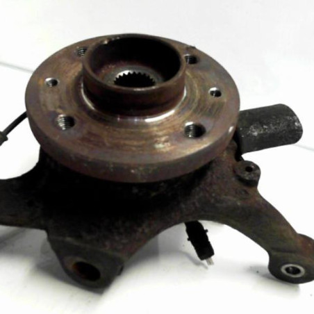 Fusee avant gauche RENAULT LAGUNA 1