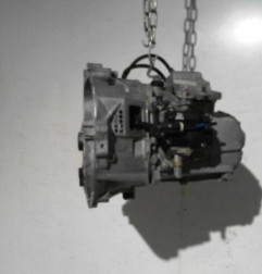 Boite de vitesses PEUGEOT 208 1 Photo n°4