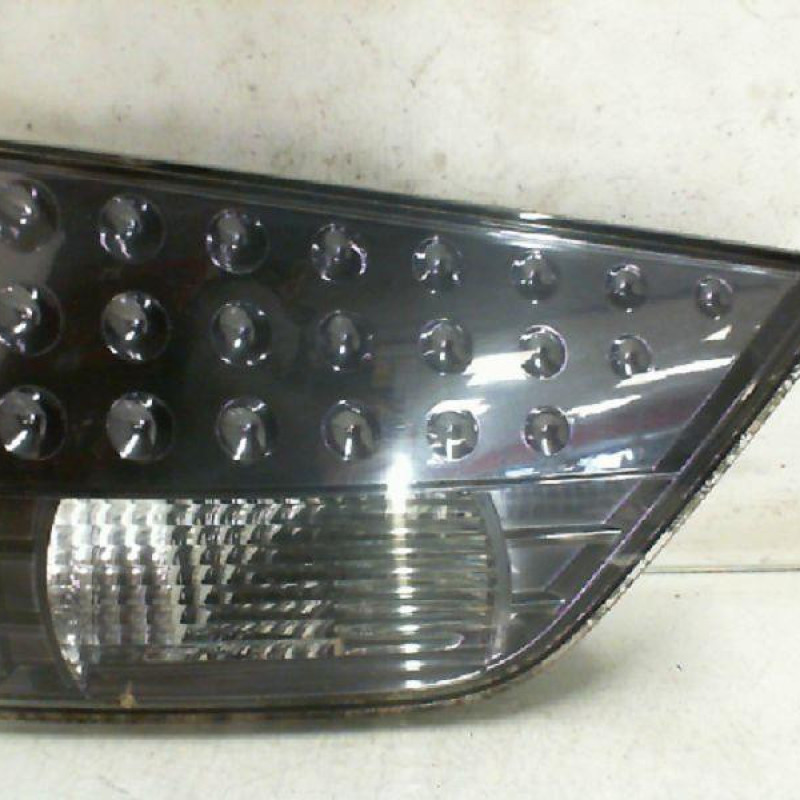 Feu arriere secondaire gauche (feux) MITSUBISHI OUTLANDER 2