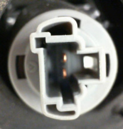 Feu arriere secondaire gauche (feux) MITSUBISHI OUTLANDER 2 Photo n°3