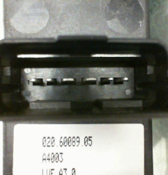 Leve vitre electrique arriere gauche PEUGEOT 807 Photo n°4