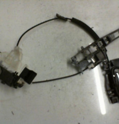 Serrure avant gauche PEUGEOT 3008 1 Photo n°1