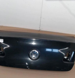 Malle/Hayon arriere VOLKSWAGEN PASSAT 5 Photo n°1