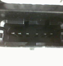 Serrure avant droit PEUGEOT 3008 1